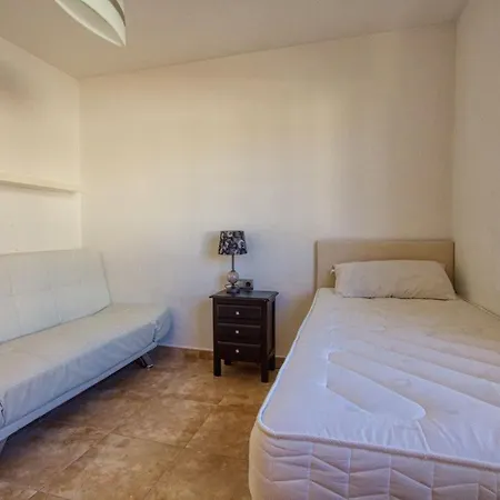 Carrer Pagell فيلة البير